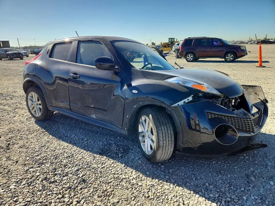 2013 NISSAN JUKE S  