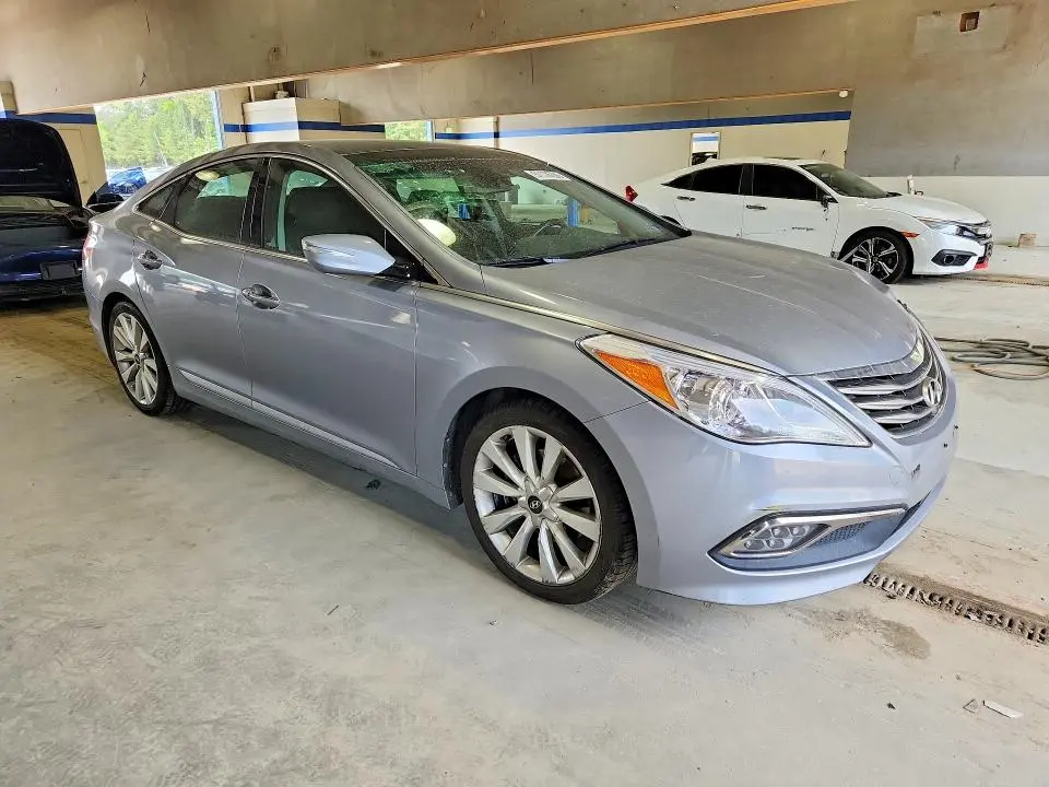 2017 HYUNDAI AZERA LIMITED  