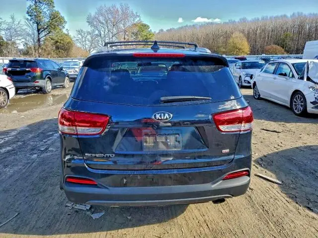 2018 KIA SORENTO LX  