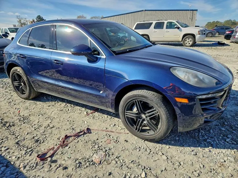 2016 PORSCHE MACAN S  