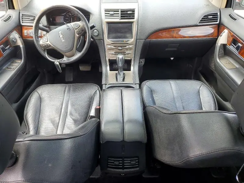 2011 LINCOLN MKX   
