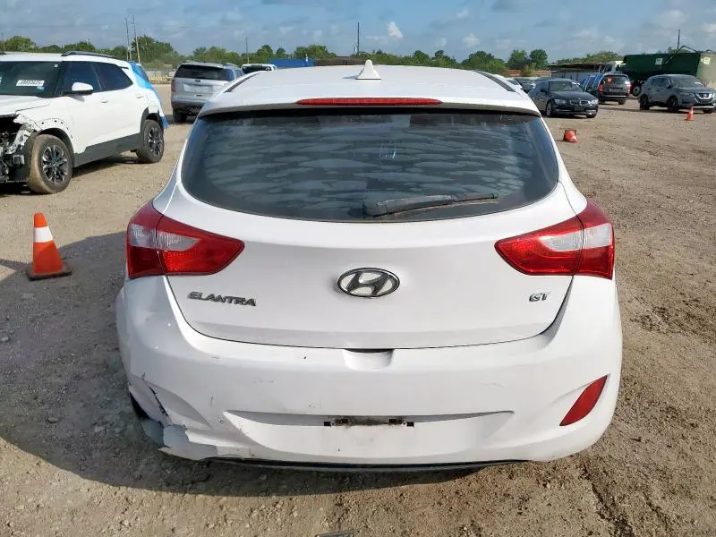 2013 HYUNDAI ELANTRA GT   