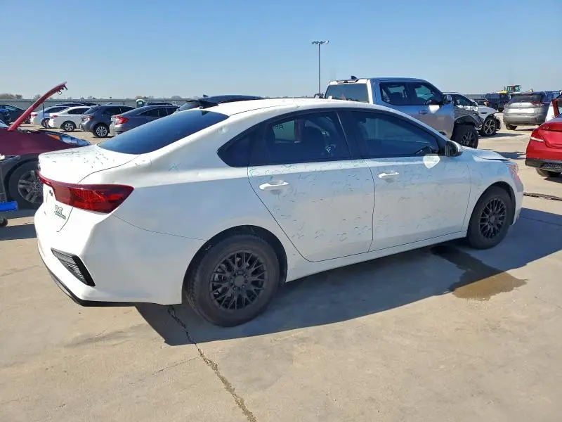 2021 KIA FORTE FE  