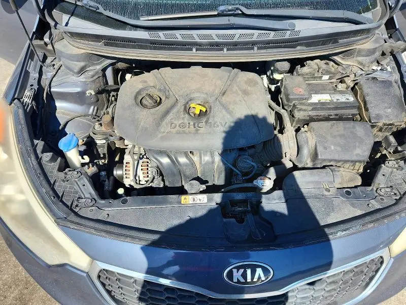 2015 KIA FORTE LX  
