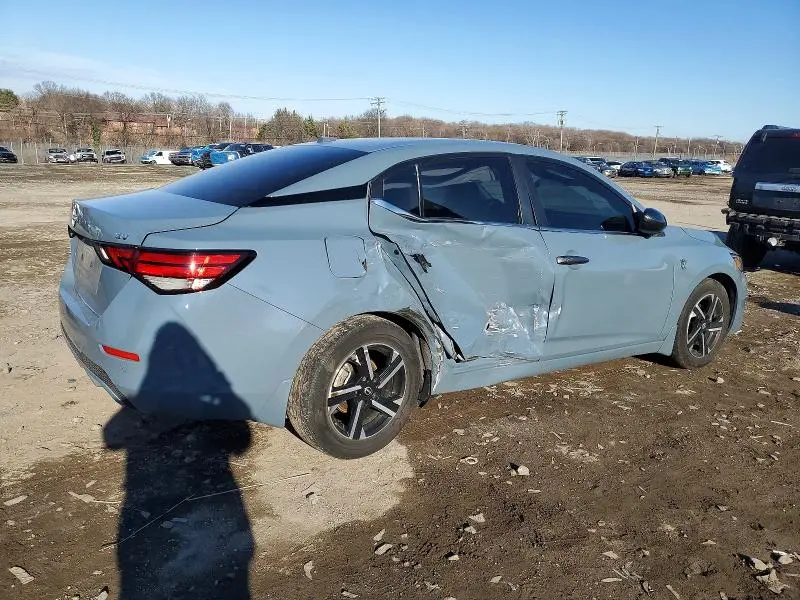2024 NISSAN SENTRA SV  