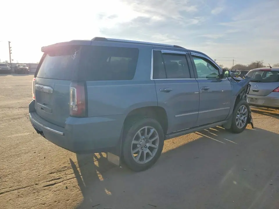 2016 GMC YUKON DENALI  