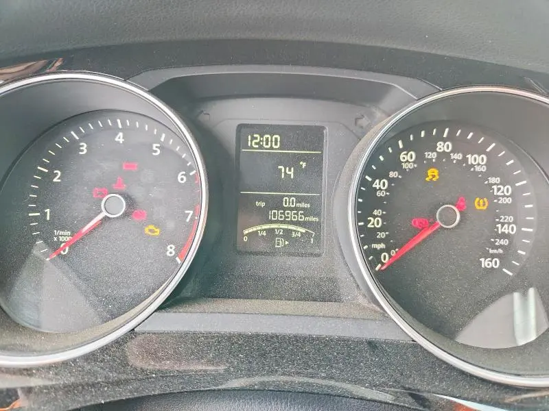 2015 VOLKSWAGEN JETTA SE  