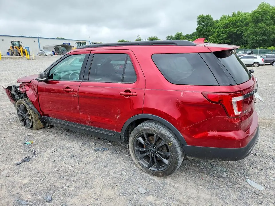 2017 FORD EXPLORER XLT  