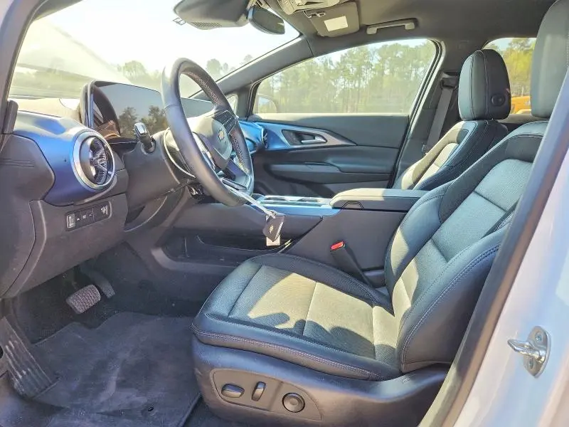 2024 CHEVROLET EQUINOX 2LT  