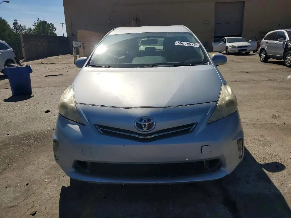 2014 TOYOTA PRIUS V TWO  