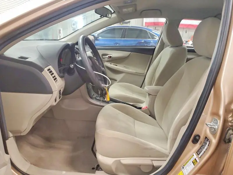 2012 TOYOTA COROLLA L  