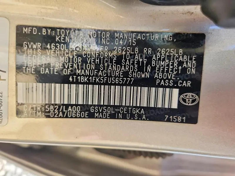 2015 TOYOTA CAMRY XLE V6  