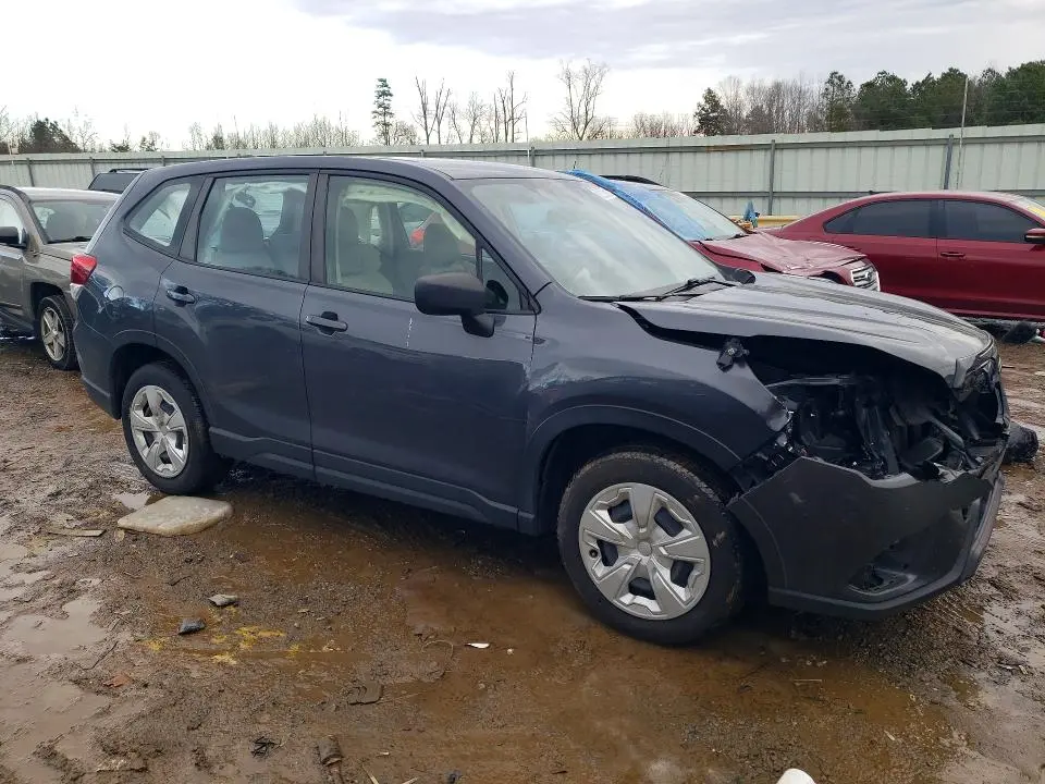 2023 SUBARU FORESTER   