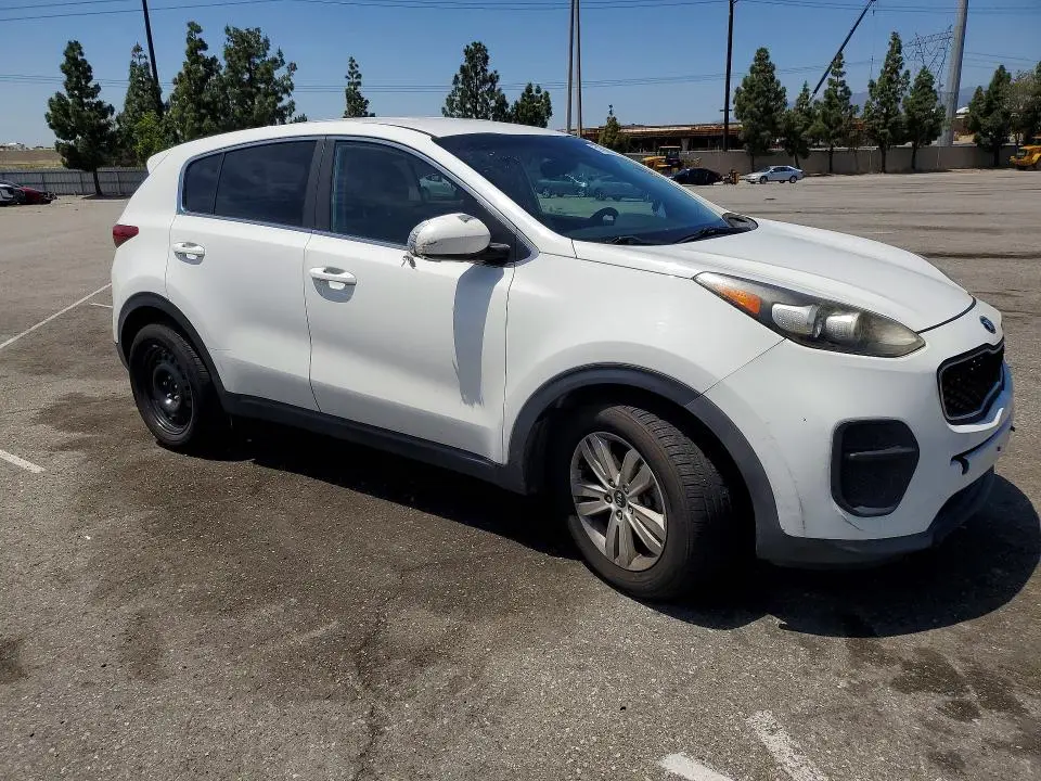 2018 KIA SPORTAGE LX  