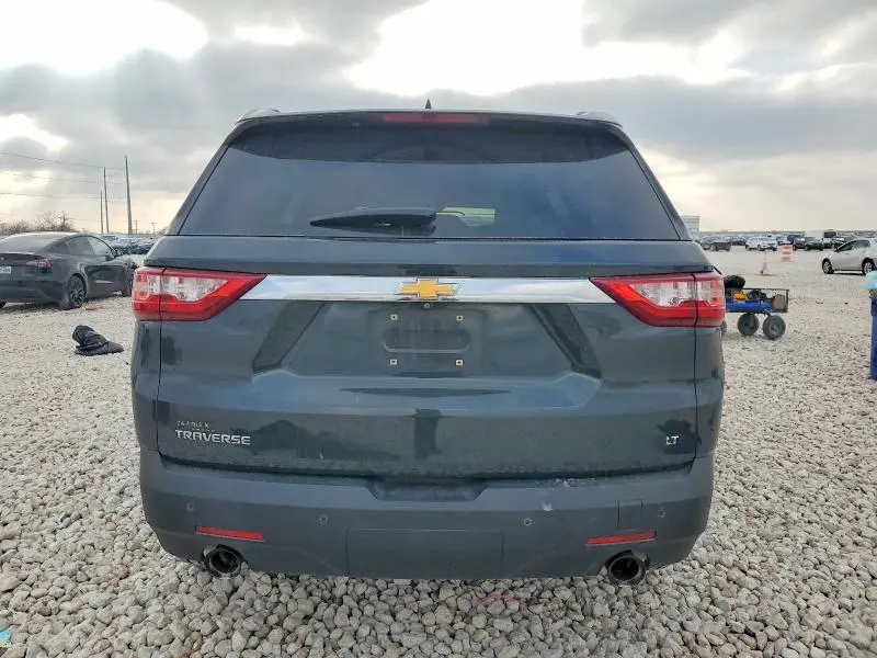 2020 CHEVROLET TRAVERSE LT  