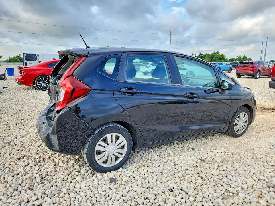 2015 HONDA FIT LX  