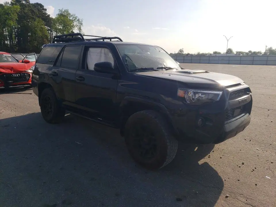 2024 TOYOTA 4RUNNER   
