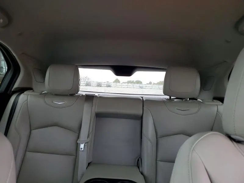 2019 CADILLAC XT4 LUXURY  