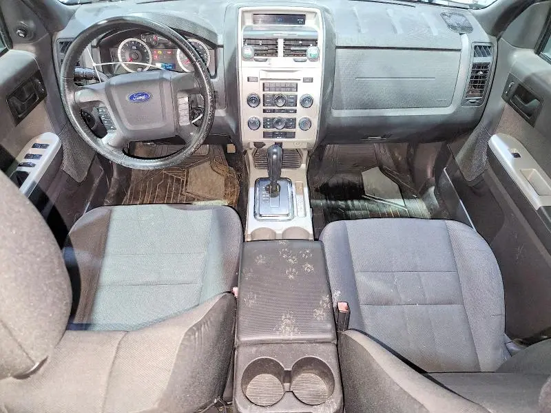 2011 FORD ESCAPE XLT  