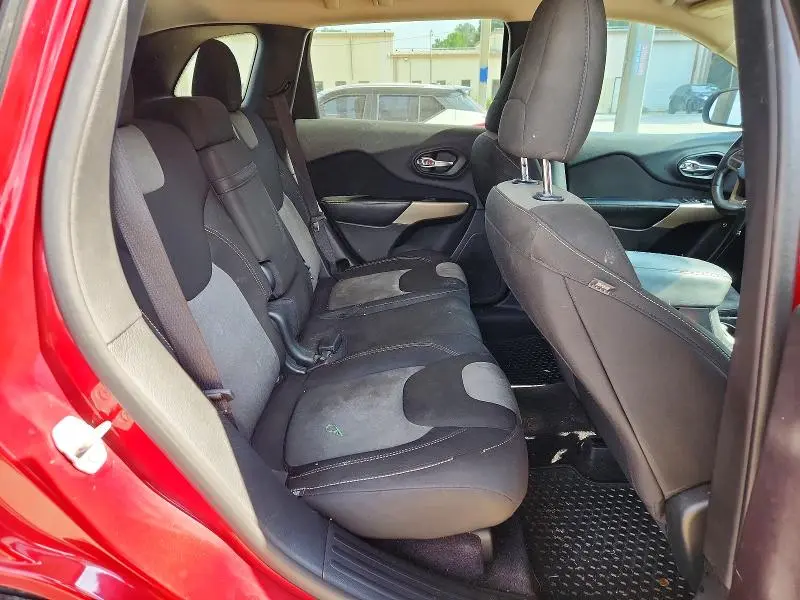 2017 JEEP CHEROKEE SPORT  