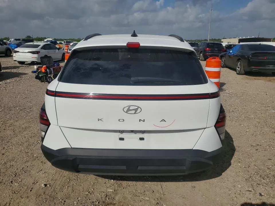 2025 HYUNDAI KONA SEL  