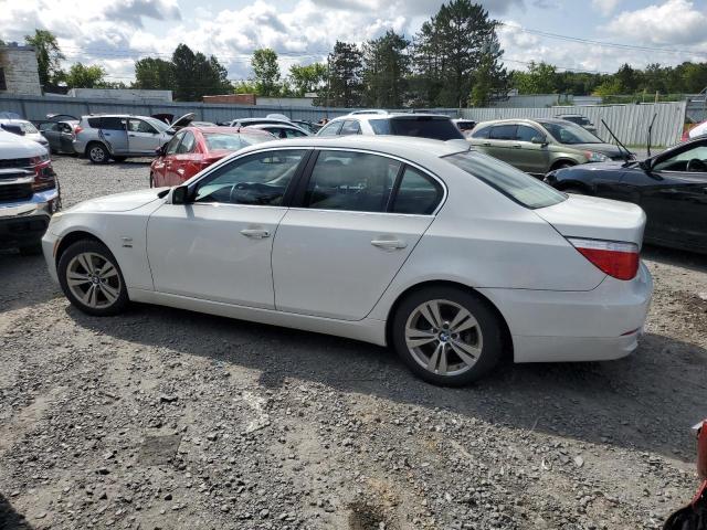 2010 BMW 528 XI