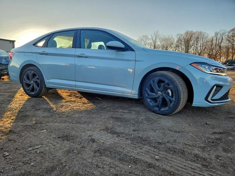 2025 VOLKSWAGEN JETTA SE  