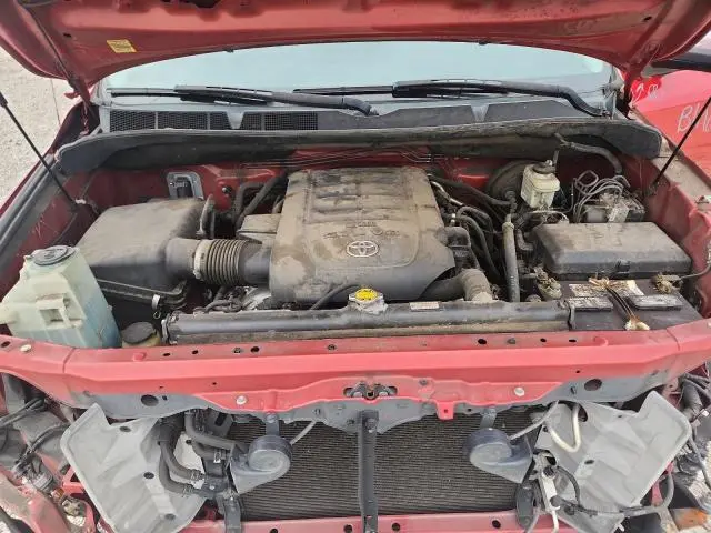 2011 TOYOTA TUNDRA CREWMAX LIMITED  