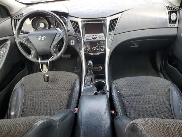 2011 HYUNDAI SONATA SE  