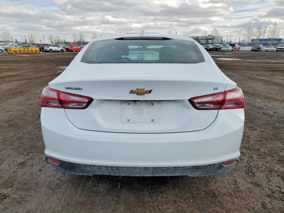 2022 CHEVROLET MALIBU LT  