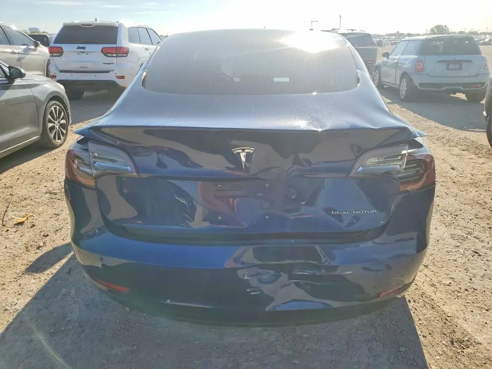 2018 TESLA MODEL 3   