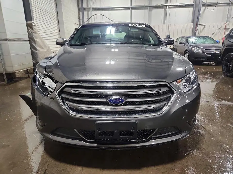 2016 FORD TAURUS LIMITED  