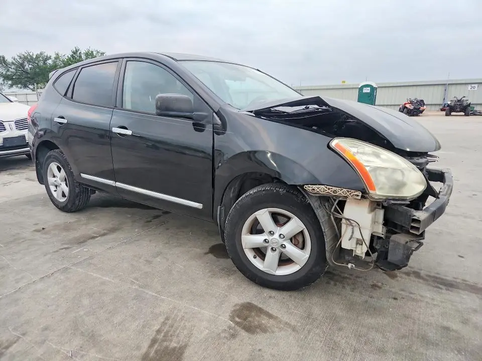 2012 NISSAN ROGUE S  