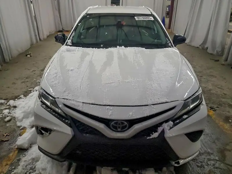 2020 TOYOTA CAMRY SE NIGHTSHADE  