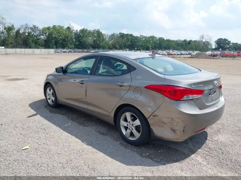 2013 HYUNDAI ELANTRA GLS