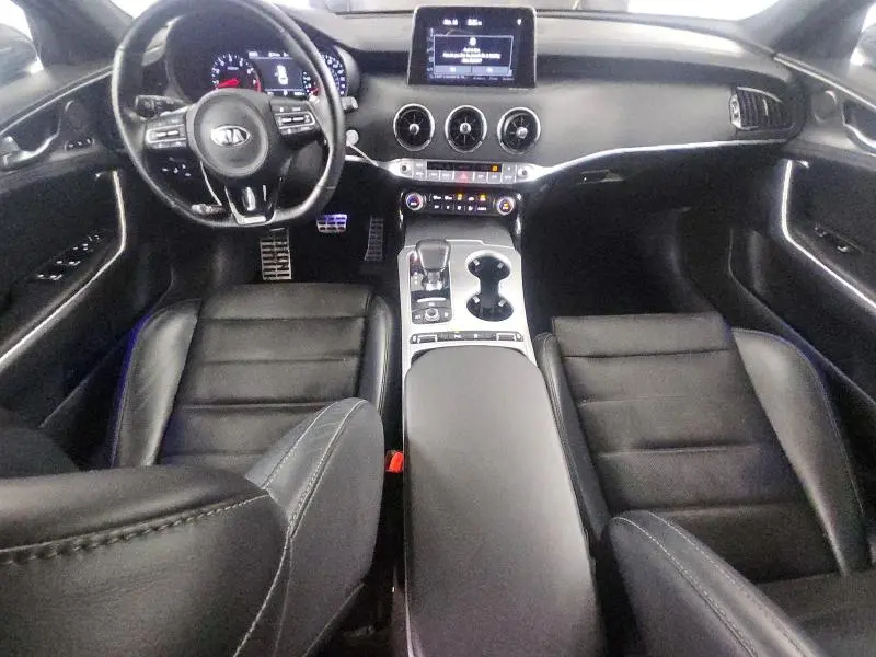 2018 KIA STINGER GT2  