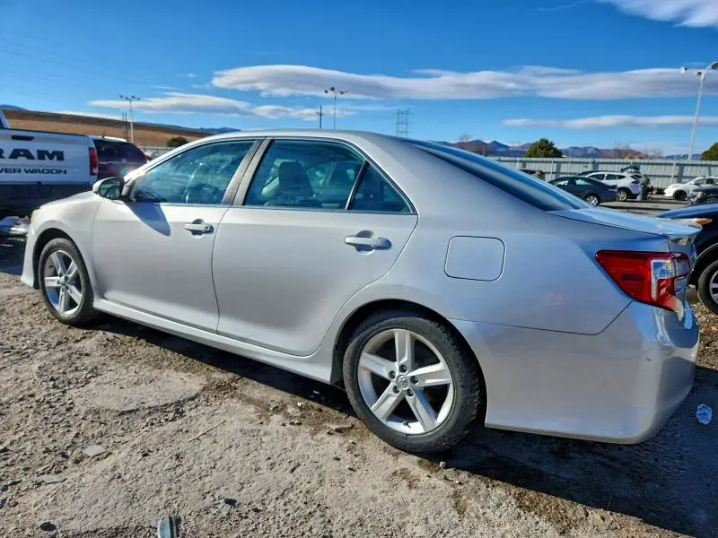 2014 TOYOTA CAMRY L  