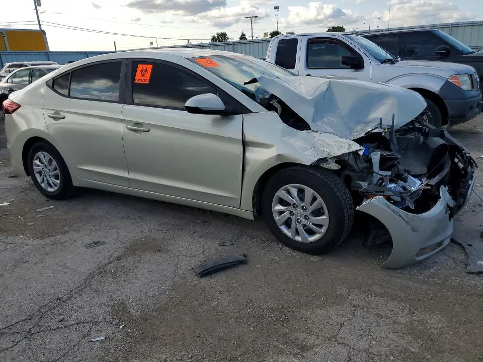 2017 HYUNDAI ELANTRA SE  