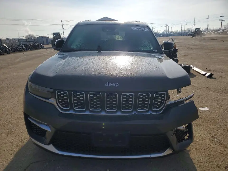 2022 JEEP GRAND CHEROKEE SUMMIT  