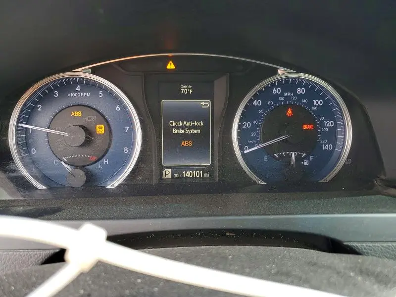 2017 TOYOTA CAMRY LE  