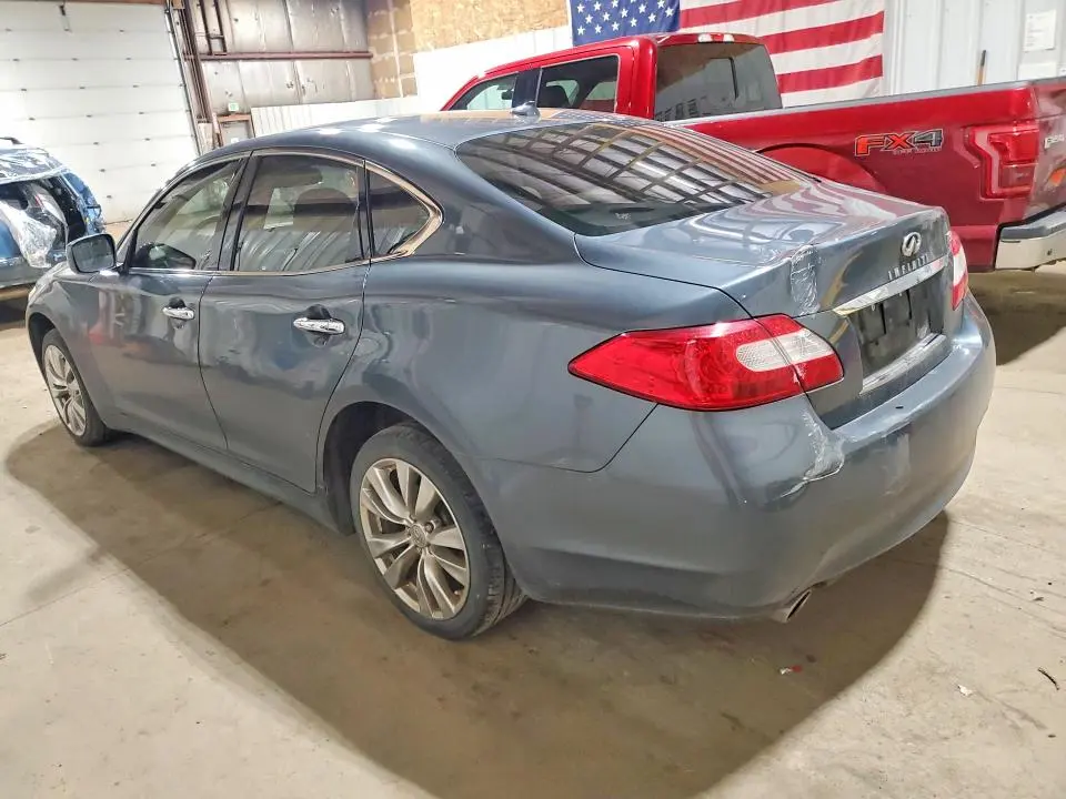 2012 INFINITI M37 X  