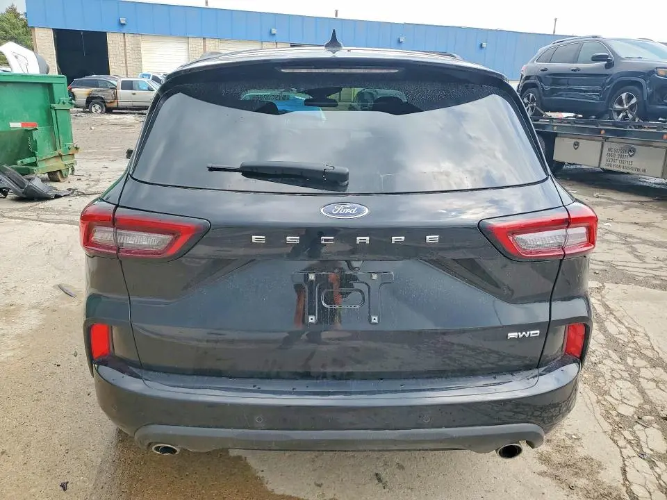 2023 FORD ESCAPE ST LINE  