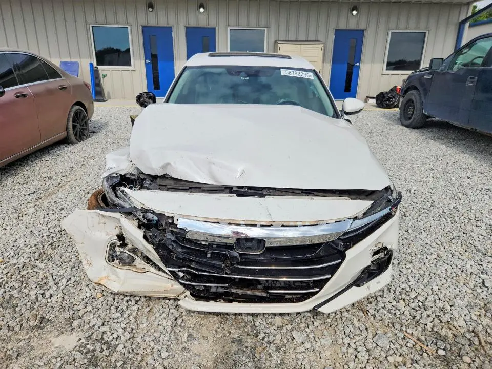 2021 HONDA ACCORD TOURING  