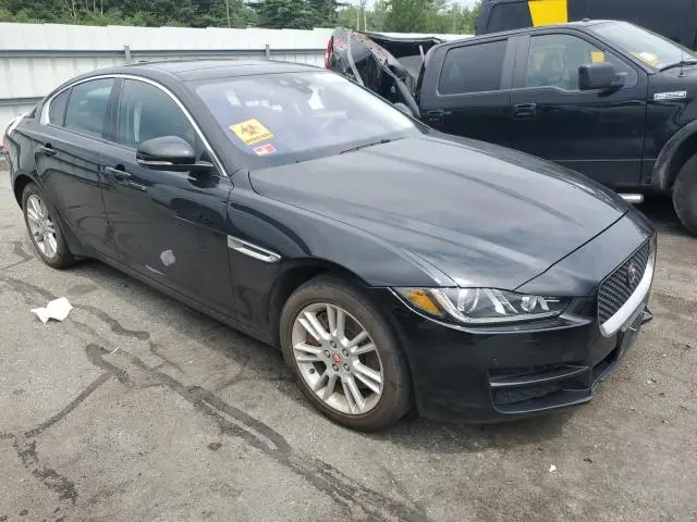 2017 JAGUAR XE PREMIUM  
