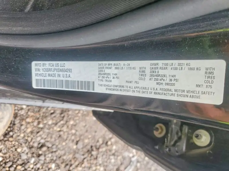 2025 RAM 1500 LARAMIE  