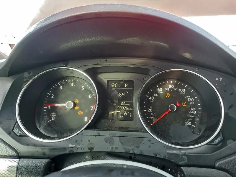 2015 VOLKSWAGEN JETTA SE  