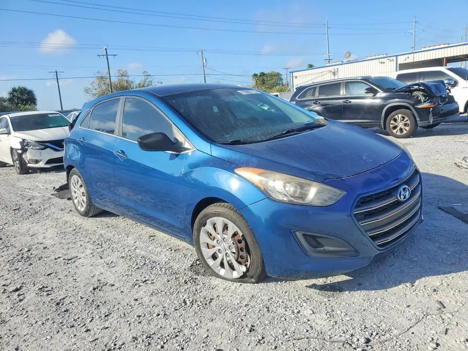 2016 HYUNDAI ELANTRA GT BASE  