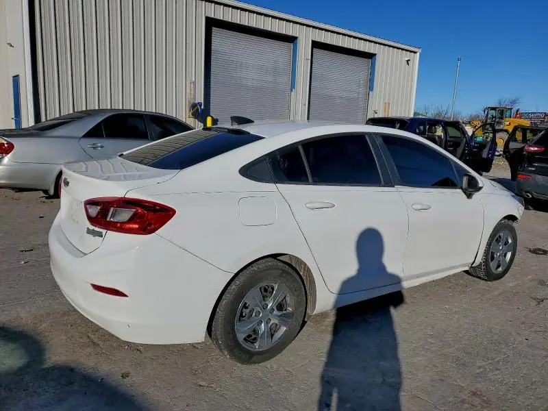 2016 CHEVROLET CRUZE LS  