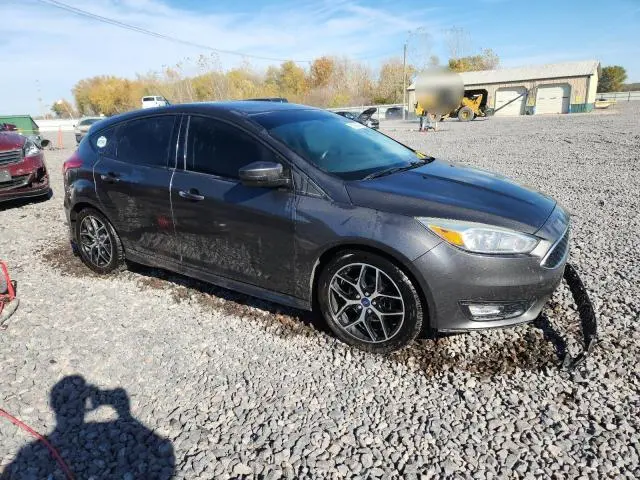 2015 FORD FOCUS SE  