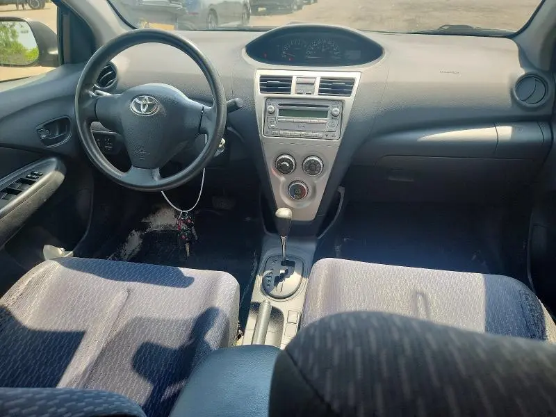 2012 TOYOTA YARIS   